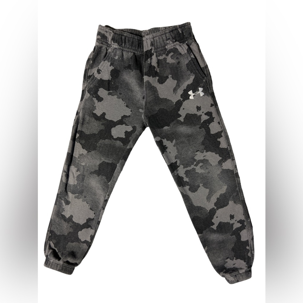 Under Armour Camo Sweatpants Boys Size 5
